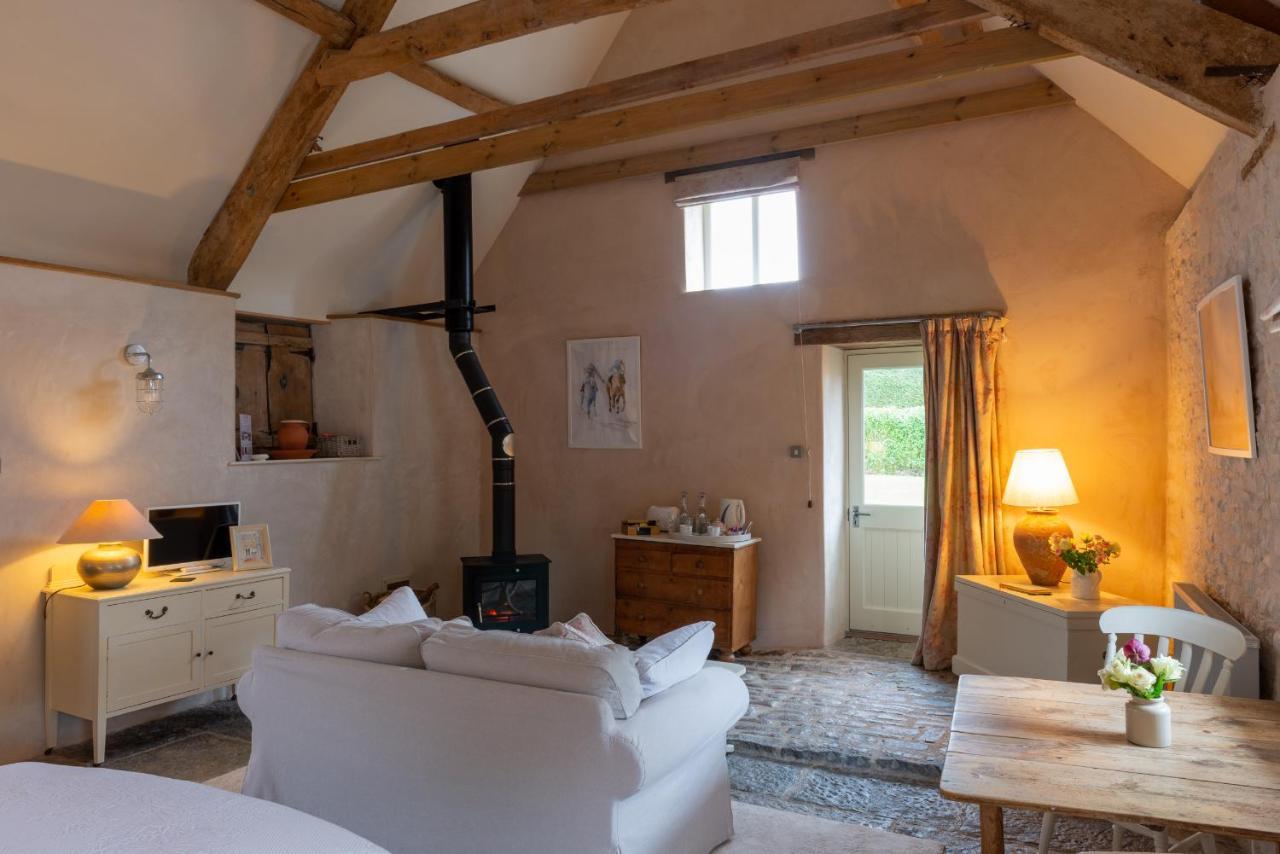 The Barn At Amberwell Bed & Breakfast Ditcheat Exterior photo