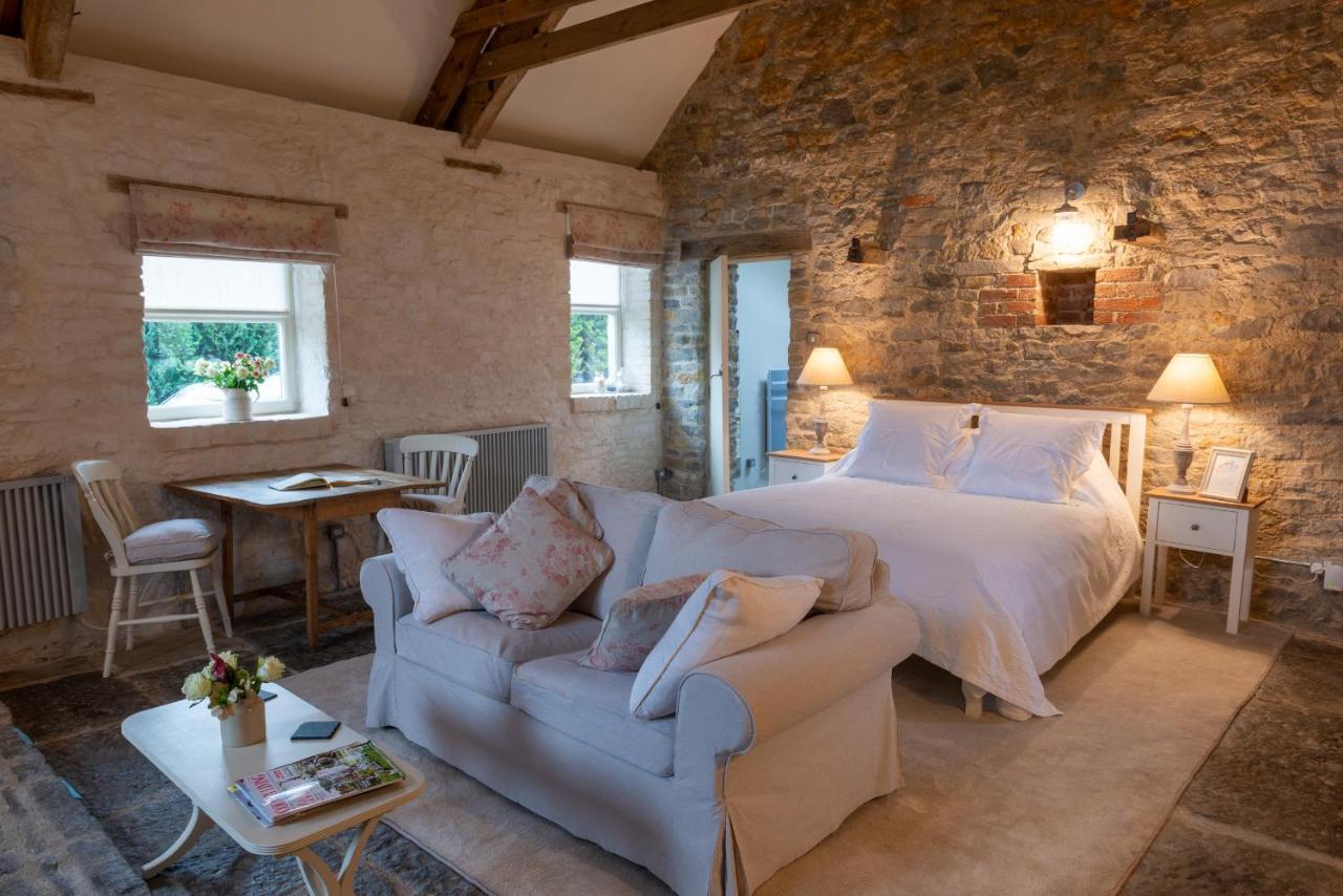 The Barn At Amberwell Bed & Breakfast Ditcheat Exterior photo